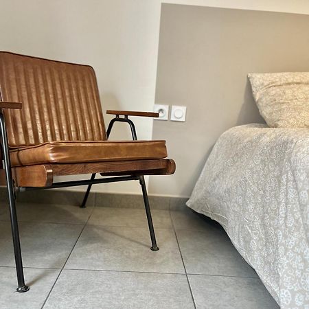 Suite Danbury Lyon Luaran gambar
