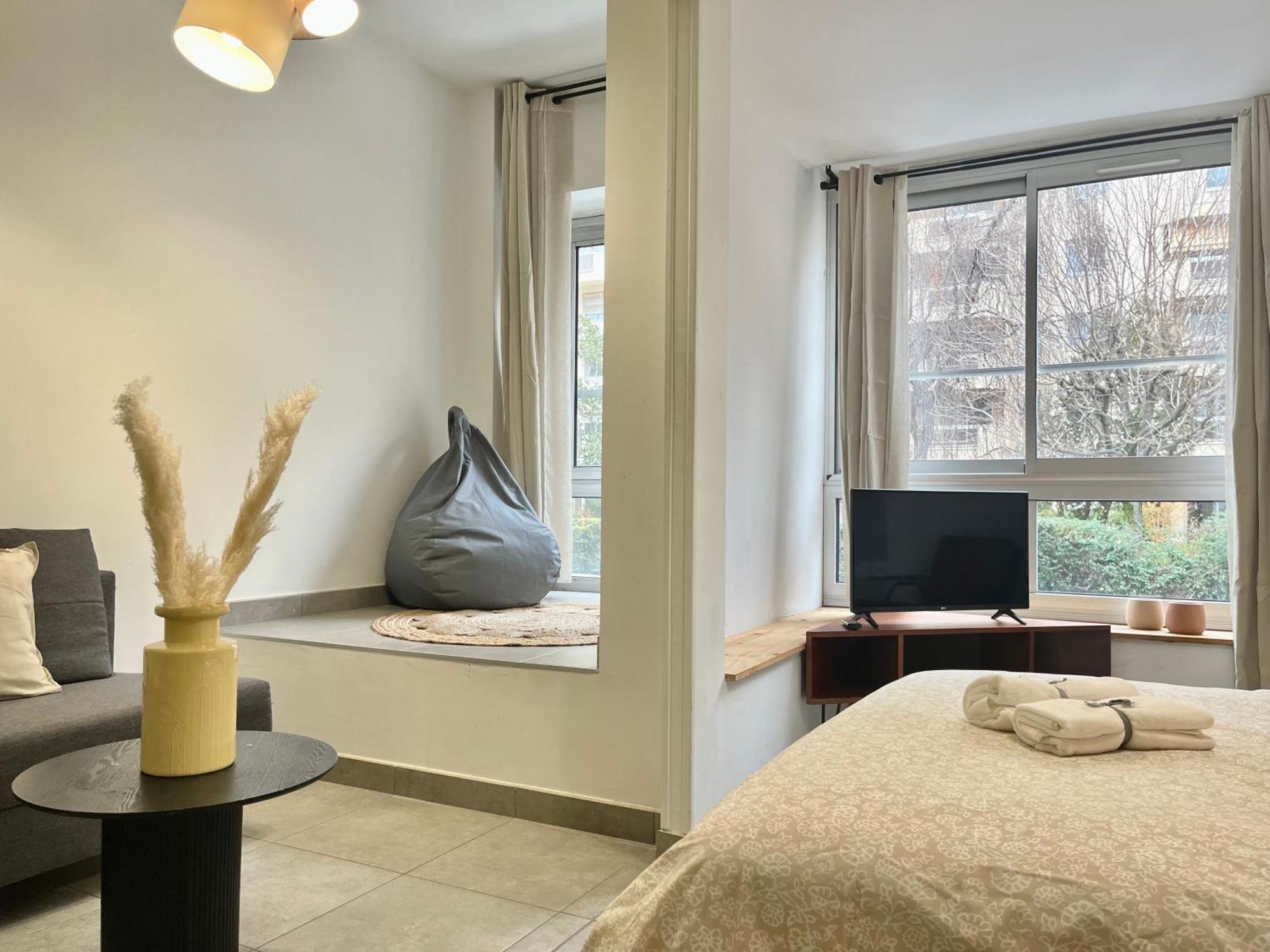 Suite Danbury Lyon Luaran gambar